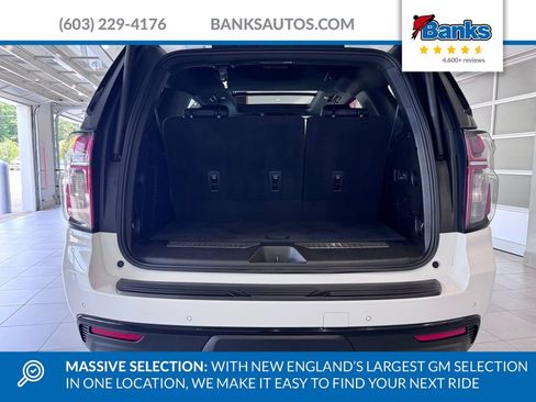 Certified 2023 Chevrolet Tahoe Z71 w/ Luxury Package AWD/4WD image 8