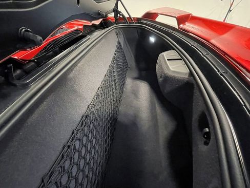 Used 2021 Chevrolet Corvette Stingray w/ Z51 Performance Package image 36