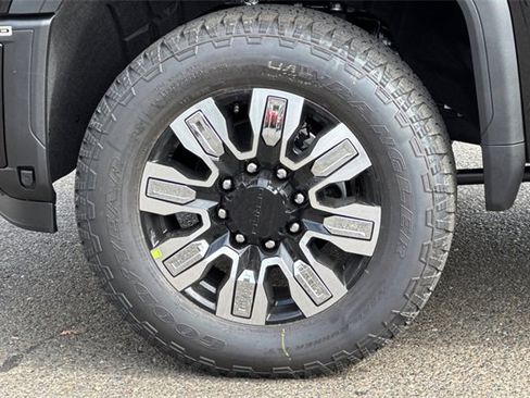 New 2026 GMC Sierra 2500 Denali w/ Denali Reserve Package image 32