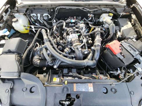 Used 2025 Ford Ranger XLT w/ Equipment Group 301A High AWD/4WD image 23
