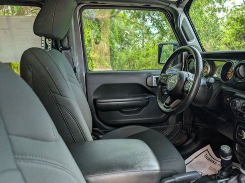 Used 2020 Jeep Wrangler Unlimited Sport AWD/4WD image 15