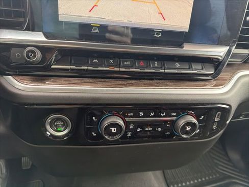 Used 2022 Chevrolet Silverado 1500 RST w/ Z71 Off-Road Package image 18