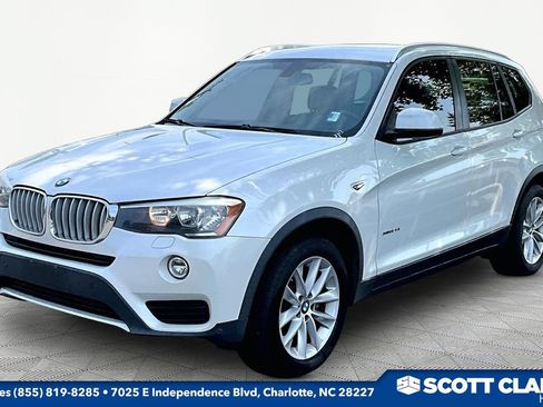 Used 2017 BMW X3 xDrive28i AWD/4WD image 3