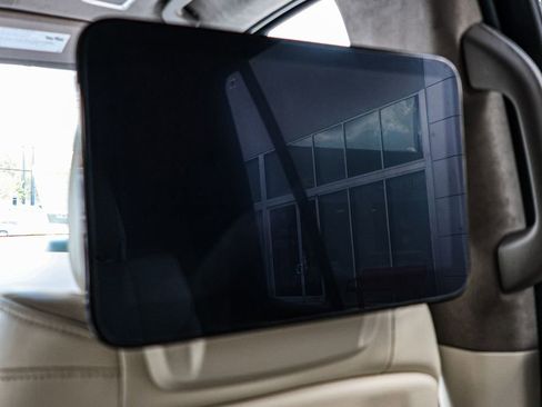 Used 2021 Cadillac Escalade Premium Luxury Platinum image 46