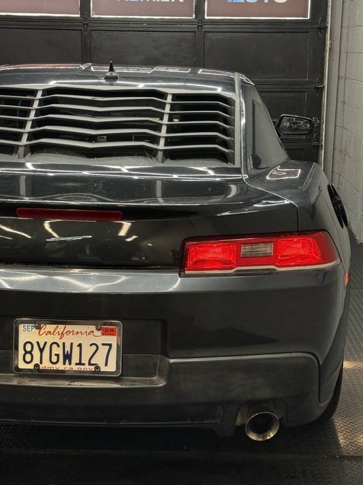 Used 2015 Chevrolet Camaro LT RWD image 9