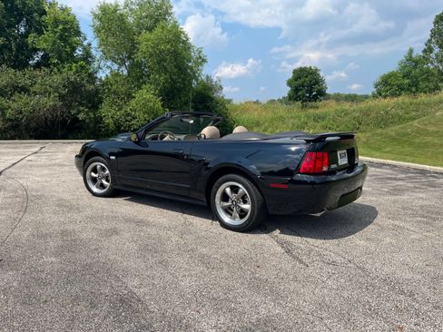 Used 2003 Ford Mustang GT RWD image 5