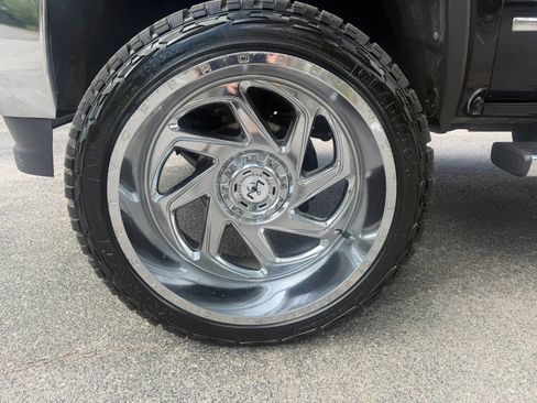 Used 2018 GMC Sierra 1500 SLT w/ Texas SLT Premium Package RWD image 20