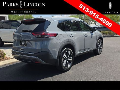 Used 2022 Nissan Rogue SL w/ SL Premium Package FWD image 4