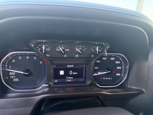 Used 2019 GMC Sierra 1500 SLT w/ SLT Premium Package image 16