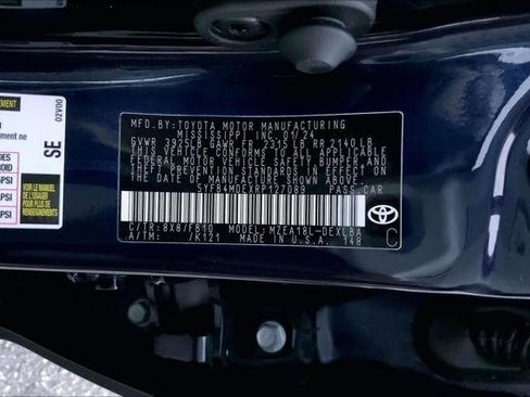 Certified 2024 Toyota Corolla LE FWD image 31