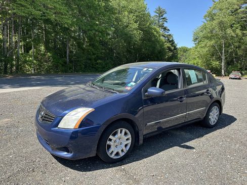 Used 2012 Nissan Sentra 2.0 S FWD image 1