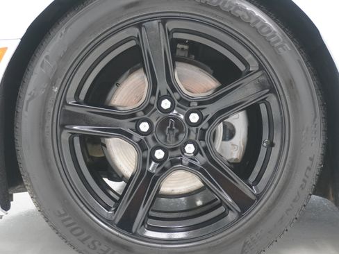Used 2023 Chevrolet Camaro LT RWD image 24