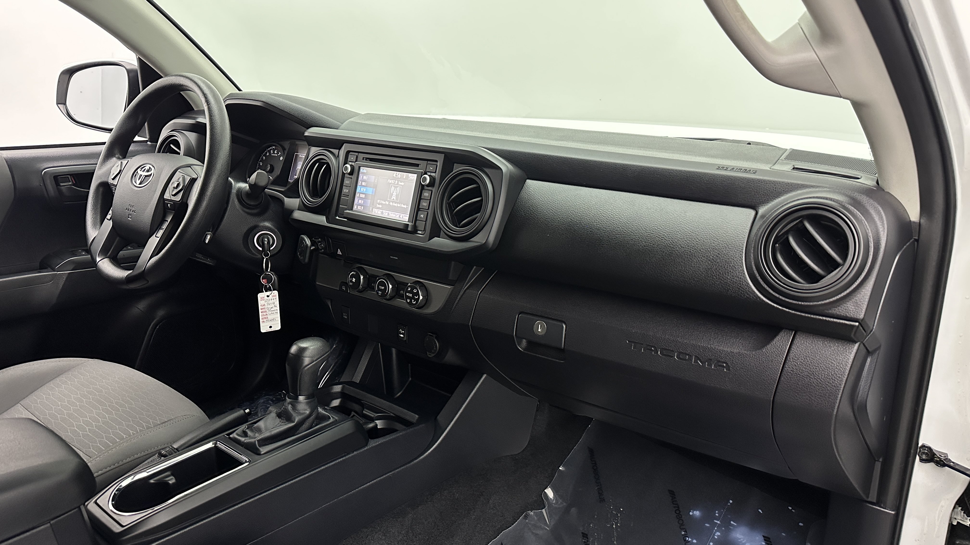 Used 2019 Toyota Tacoma SR w/ SR Convenience Package RWD image 35
