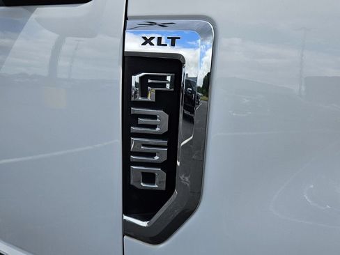 Used 2021 Ford F350 XLT AWD/4WD image 15
