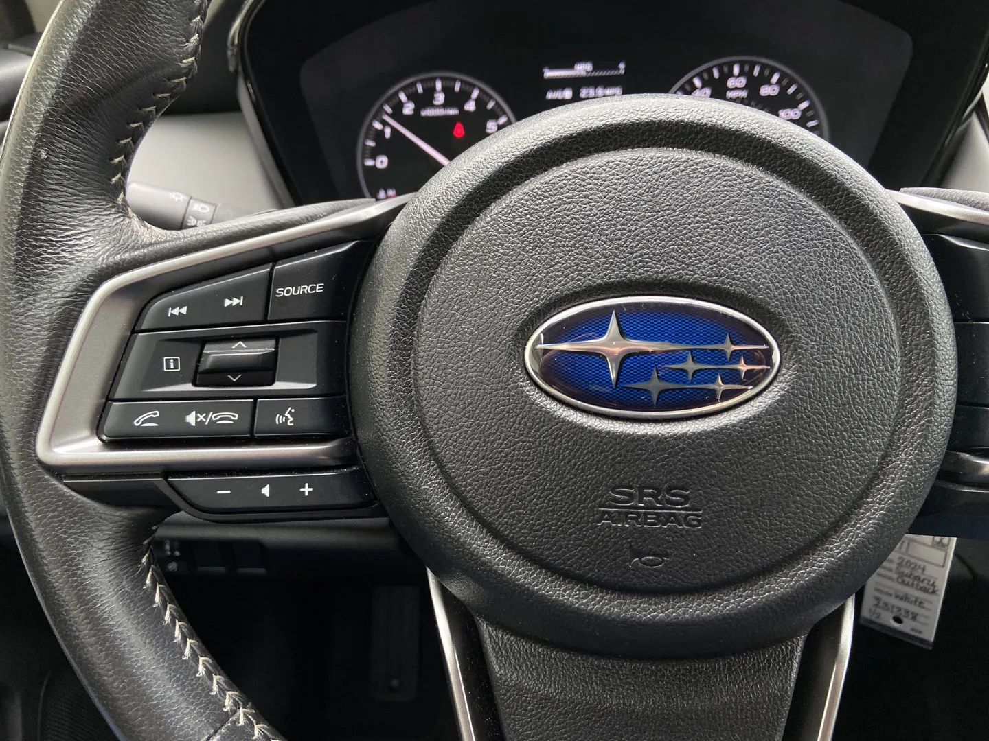 Used 2024 Subaru Outback Premium AWD/4WD image 14