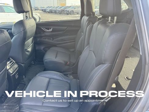 Used 2023 Subaru Ascent Limited image 9