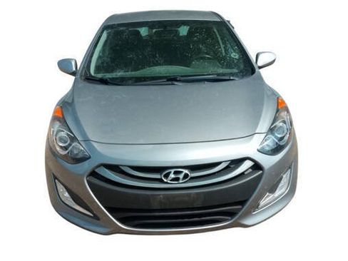 Used 2014 Hyundai Elantra GT FWD image 9