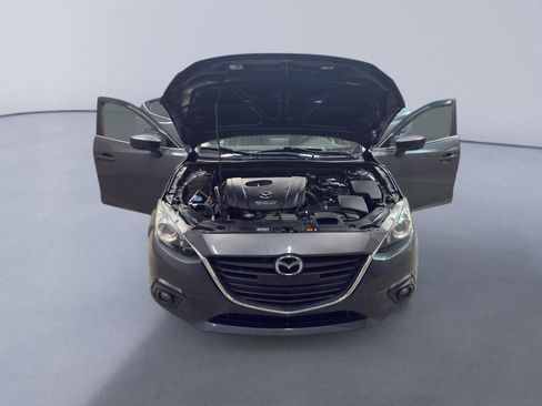 Used 2016 MAZDA MAZDA3 i Touring image 9