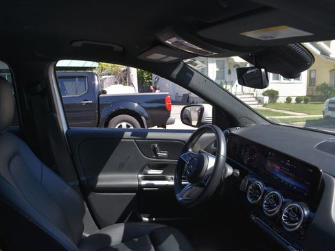 Used 2025 Mercedes-Benz GLA 250 image 20