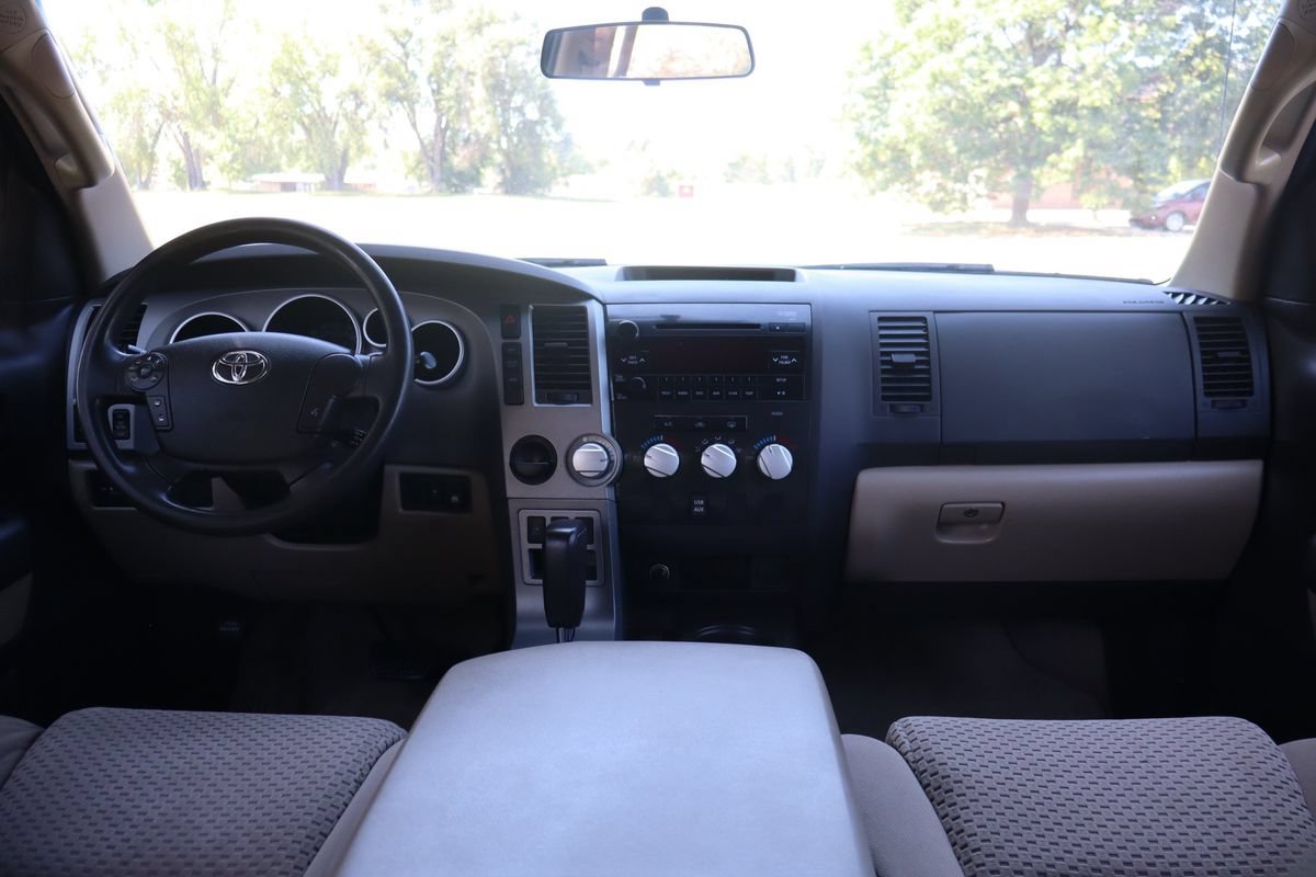 Used 2010 Toyota Tundra 2WD CrewMax w/ SR5 Pkg image 16
