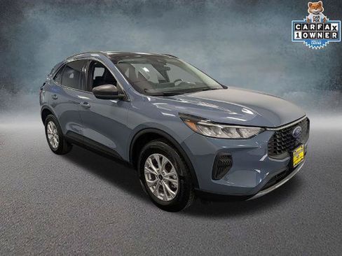 Certified 2023 Ford Escape Active w/ Tech Pack #1 AWD/4WD image 3