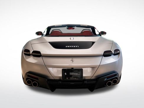 Used 2024 Ferrari Roma Spider image 4