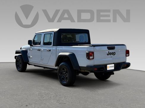 Used 2023 Jeep Gladiator Sport w/ Trailer Tow Package image 5