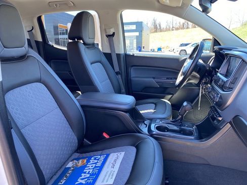 Used 2020 Chevrolet Colorado Z71 image 12