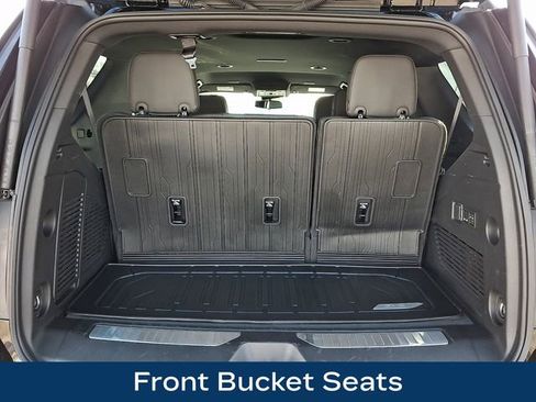 Used 2025 GMC Yukon AT4 w/ LPO, Floor Liner Package AWD/4WD image 21