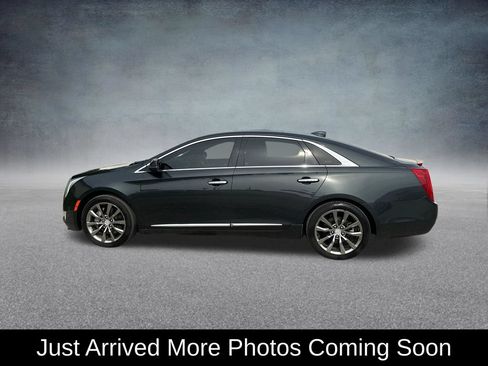 Used 2016 Cadillac XTS Luxury FWD image 3