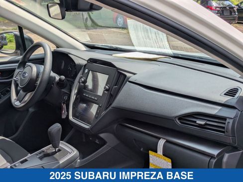 Certified 2025 Subaru Impreza 2.0i image 33