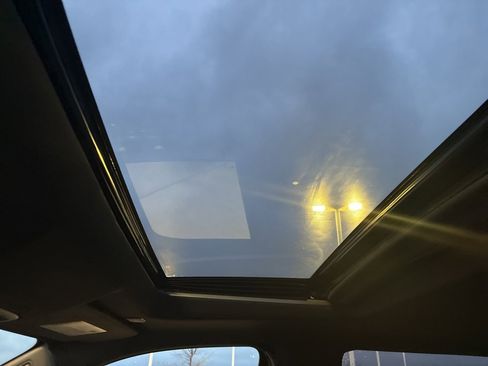 Used 2025 Chevrolet Silverado 1500 ZR2 w/ Technology Package image 14