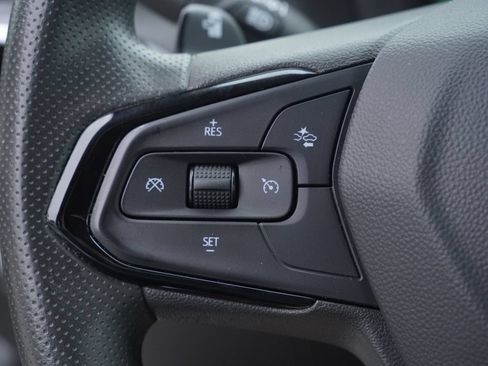 Used 2023 Chevrolet Bolt EUV LT w/ Driver Confidence Package FWD image 12