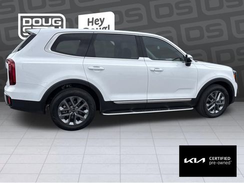 Certified 2024 Kia Telluride LX FWD image 2
