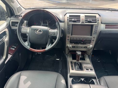 Used 2019 Lexus GX 460 Premium AWD/4WD image 16