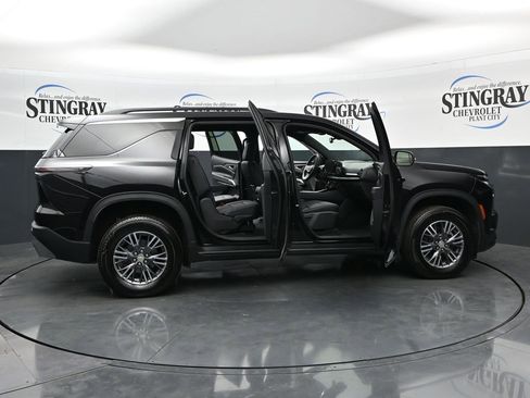 Used 2026 Chevrolet Traverse LT AWD/4WD image 27