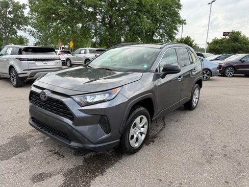 Used 2021 Toyota RAV4 LE AWD/4WD image 1