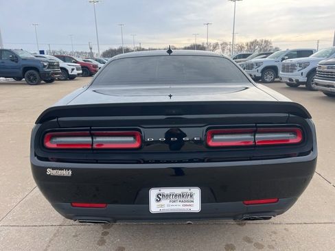Used 2019 Dodge Challenger R/T Scat Pack image 4
