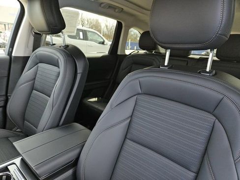 New 2026 Lincoln Nautilus Reserve w/ Jet Appearance Package image 19