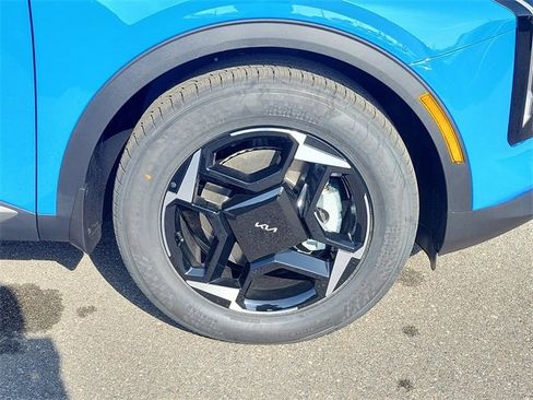 New 2026 Kia Sportage EX image 42