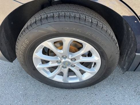 Used 2020 Chevrolet Equinox LS w/ LS Convenience Package FWD image 20