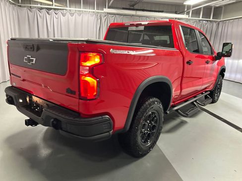 Used 2024 Chevrolet Silverado 1500 ZR2 w/ ZR2 Bison Edition image 7