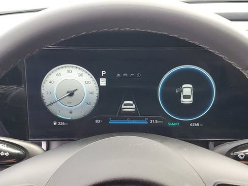 Certified 2025 Hyundai Elantra SEL FWD image 16