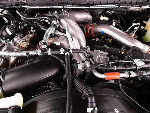 New 2026 Ford F250 Lariat w/ Black Appearance Package AWD/4WD image 39