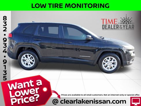 Used 2015 Jeep Cherokee Sport image 8