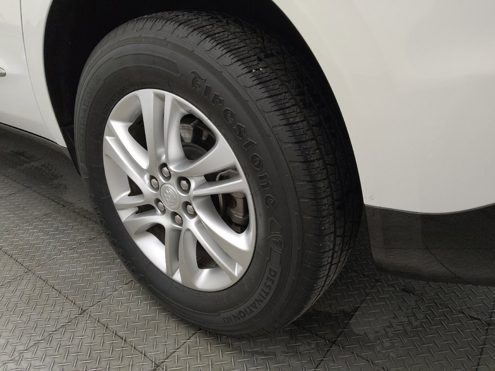 Used 2019 Buick Enclave Essence AWD/4WD image 31