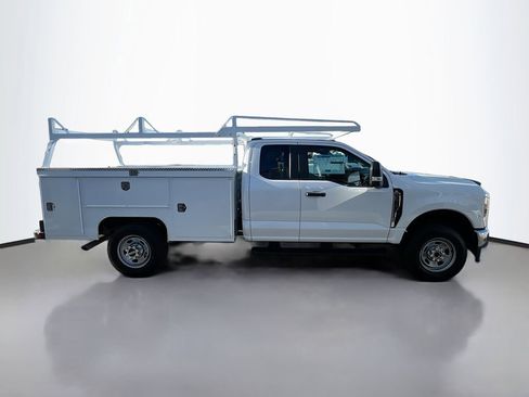 New 2026 Ford F350 XL w/ XL Chrome Package image 17