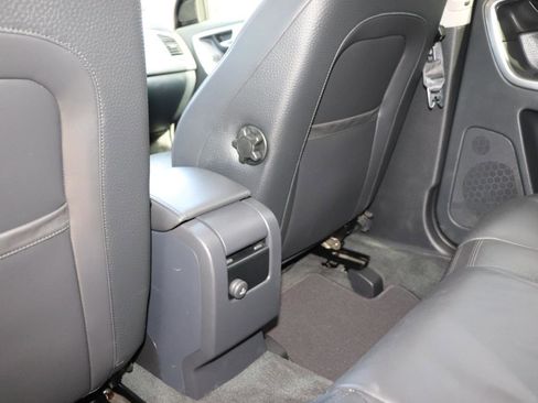 Used 2014 Volvo XC60 3.2 image 25