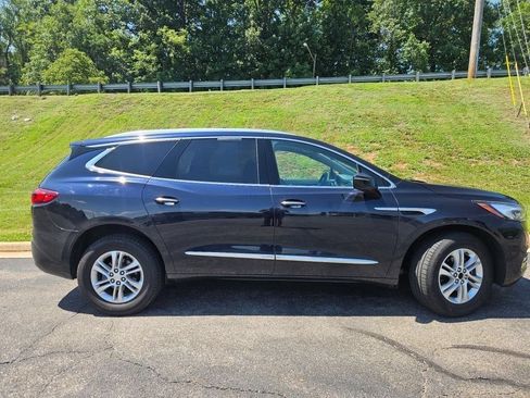Used 2020 Buick Enclave Essence AWD/4WD image 8