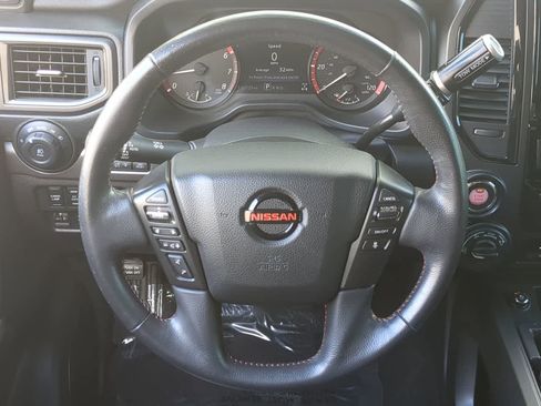 Used 2020 Nissan Titan PRO-4X w/ Pro-4x Convenience Package image 25